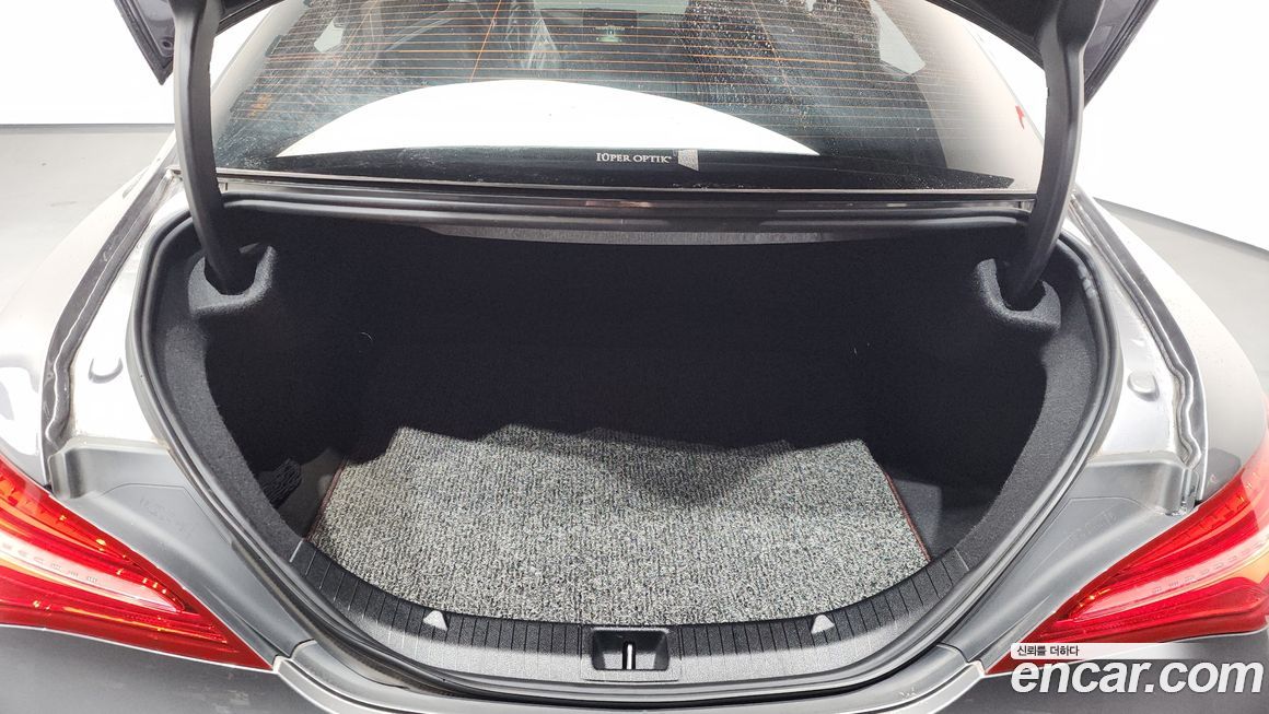 Mercedes-Benz CLA-Class 2018