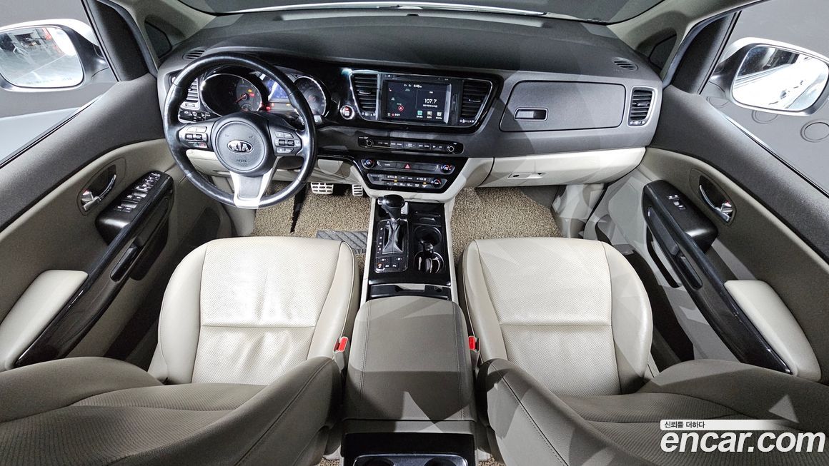 Kia Canival 2016