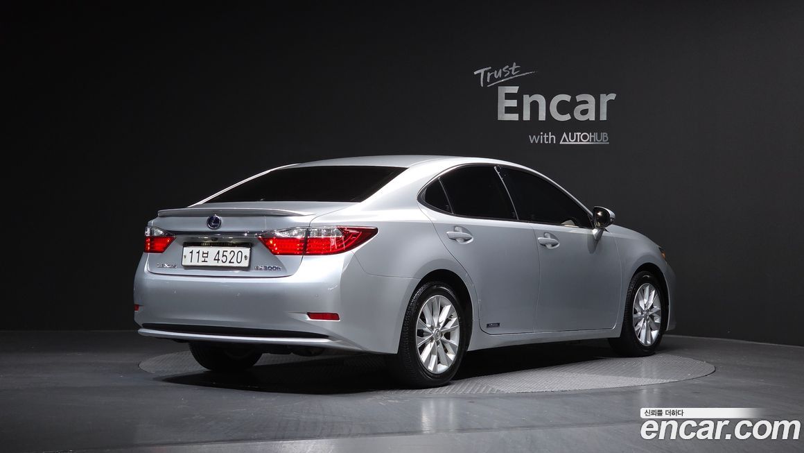 Lexus ES 2015