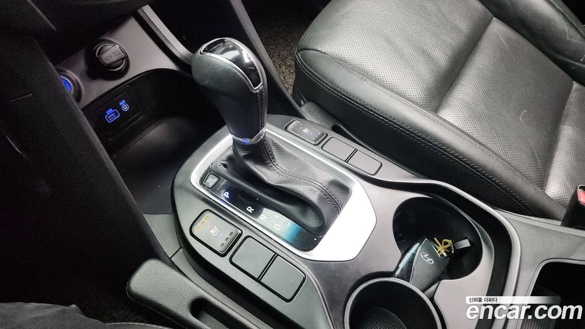 Hyundai Santafe 2016