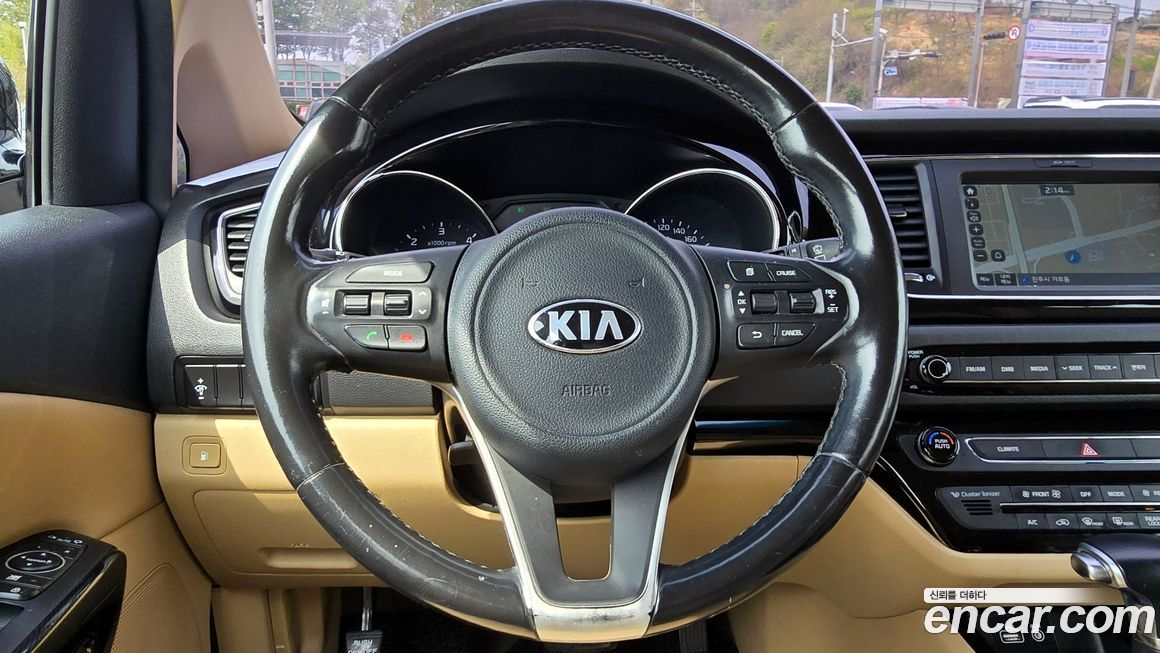 Kia Canival 2017