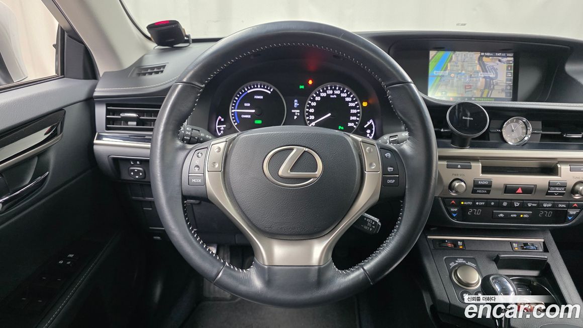 Lexus ES 2015