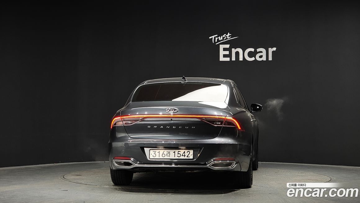 Hyundai Grandeur 2022