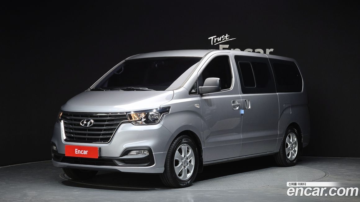 Hyundai Starex 2019