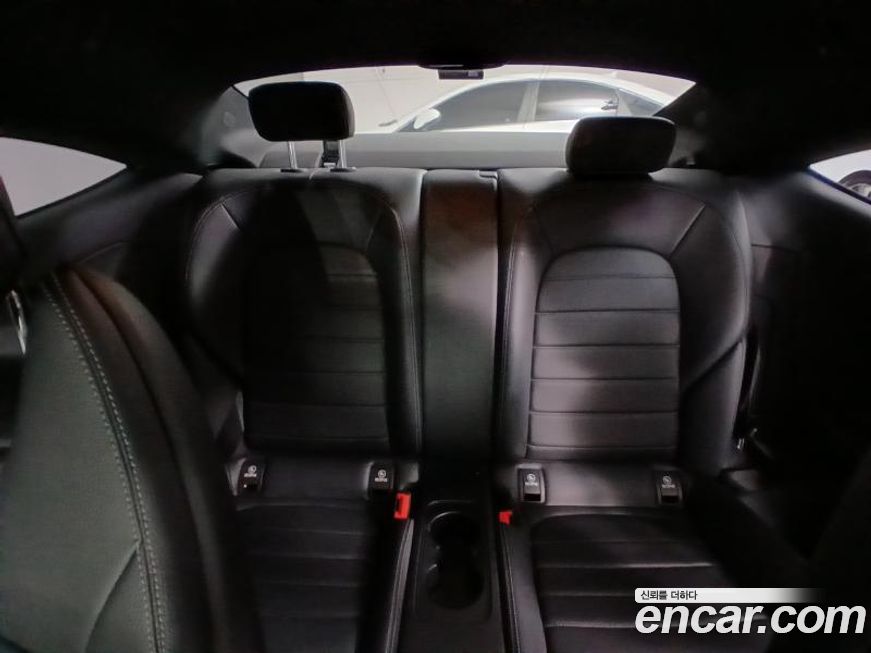 Mercedes-Benz C-Class 2017