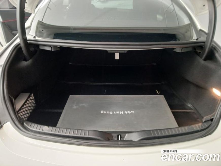 Mercedes-Benz C-Class 2017