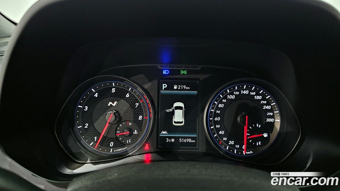 Hyundai Veloster 2021