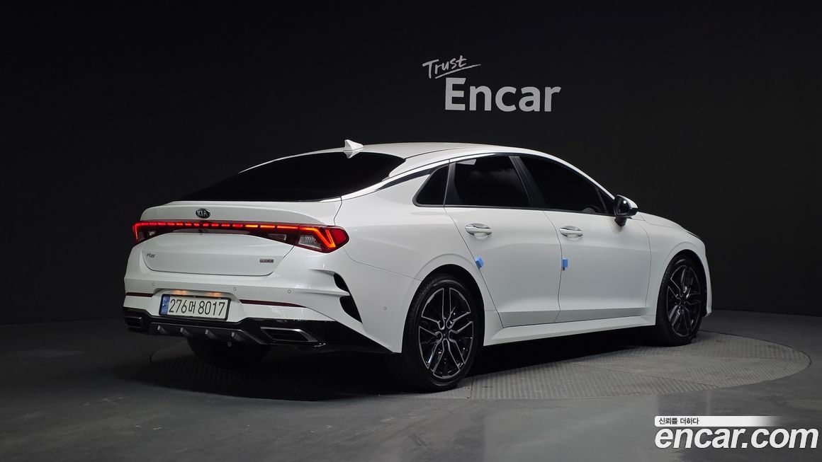 Kia K5 2021