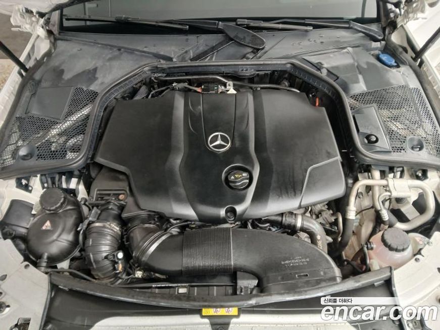 Mercedes-Benz C-Class 2017