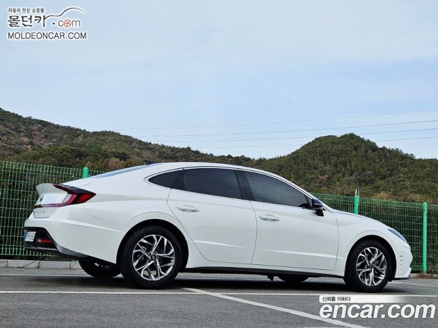 Hyundai Sonata 2022
