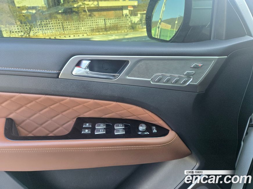 KG_Mobility_Ssangyong Rexton 2018