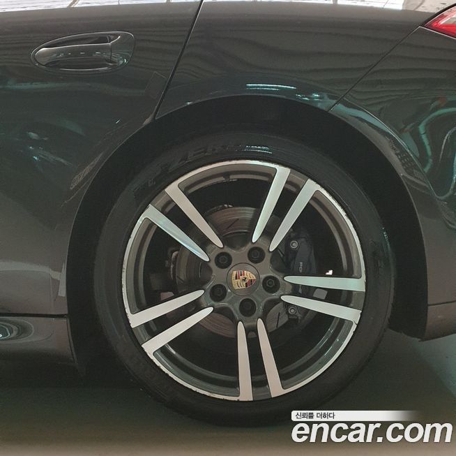 Porsche Panamera 2012