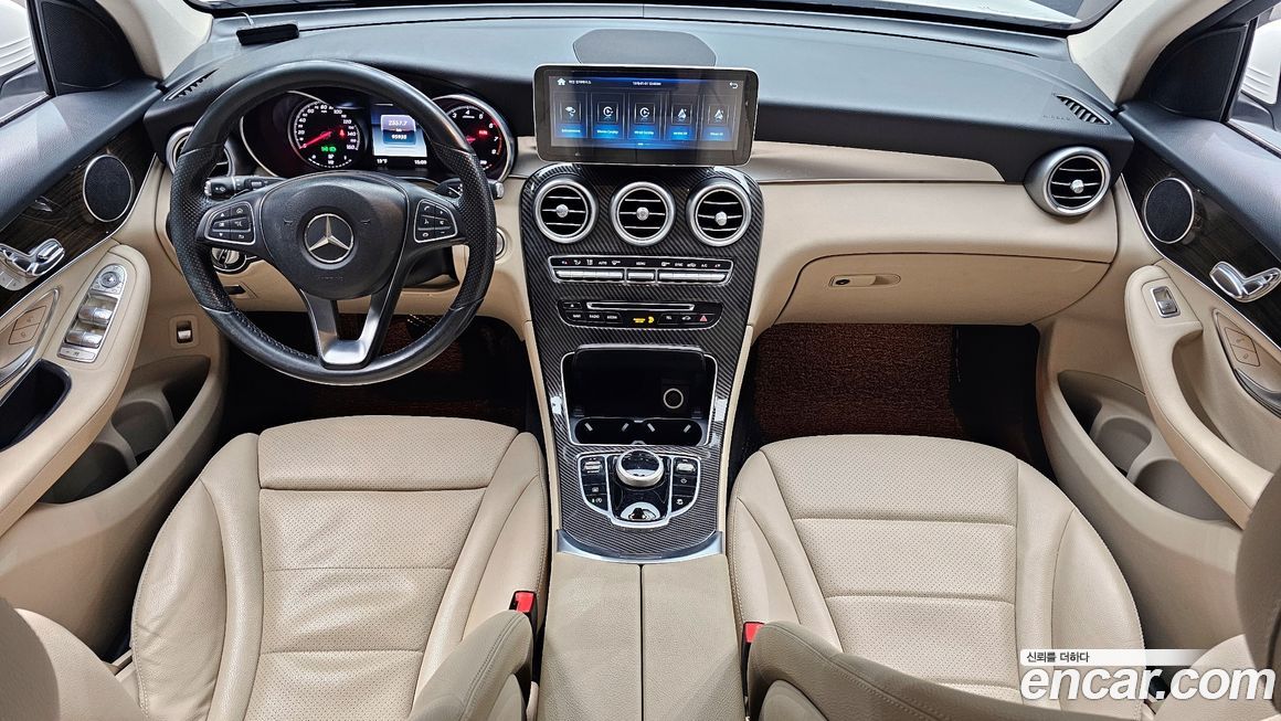 Mercedes-Benz GLC-Class 2017