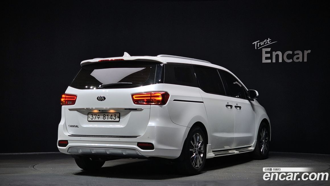 Kia Canival 2019