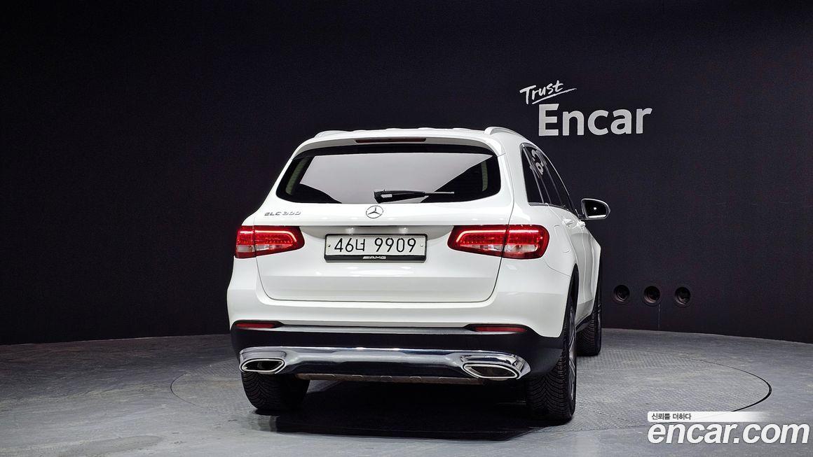 Mercedes-Benz GLC-Class 2017