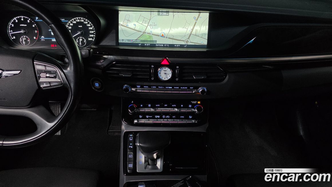 Genesis EQ900 2018