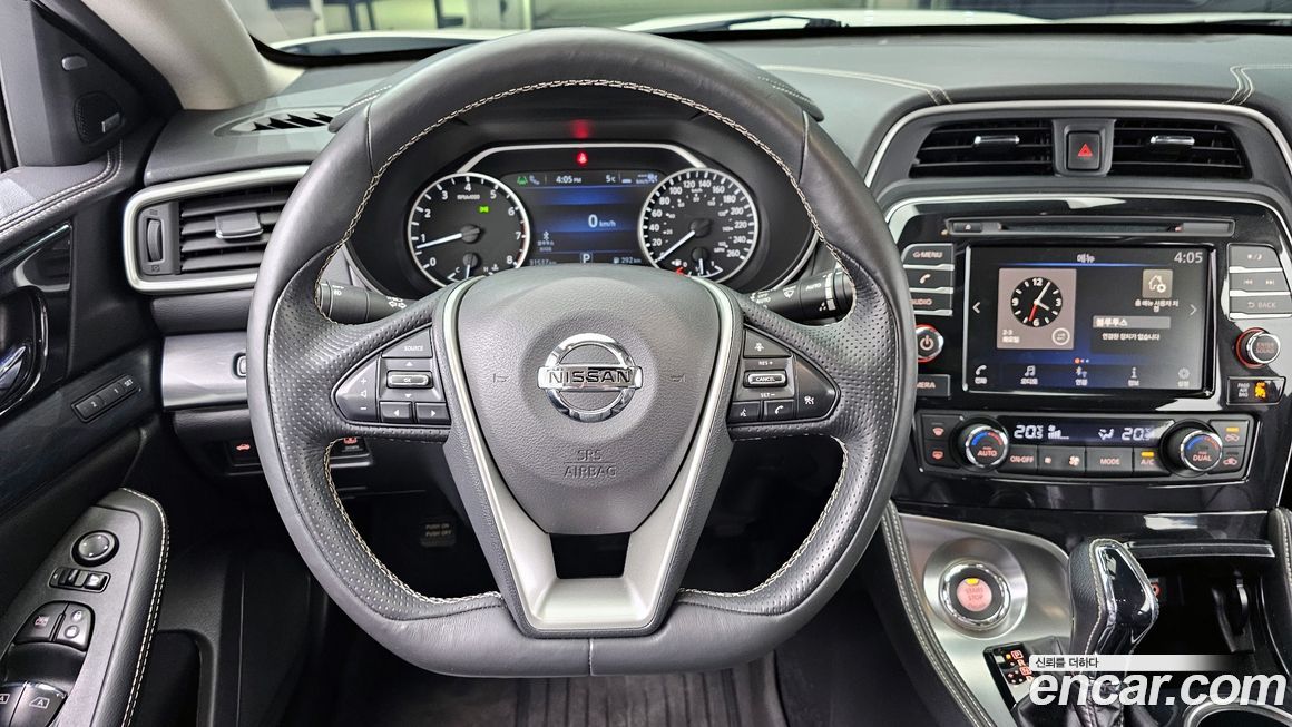 Nissan Maxima 2019