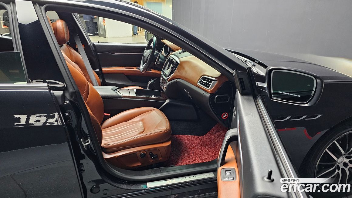 Maserati Ghibli 2016