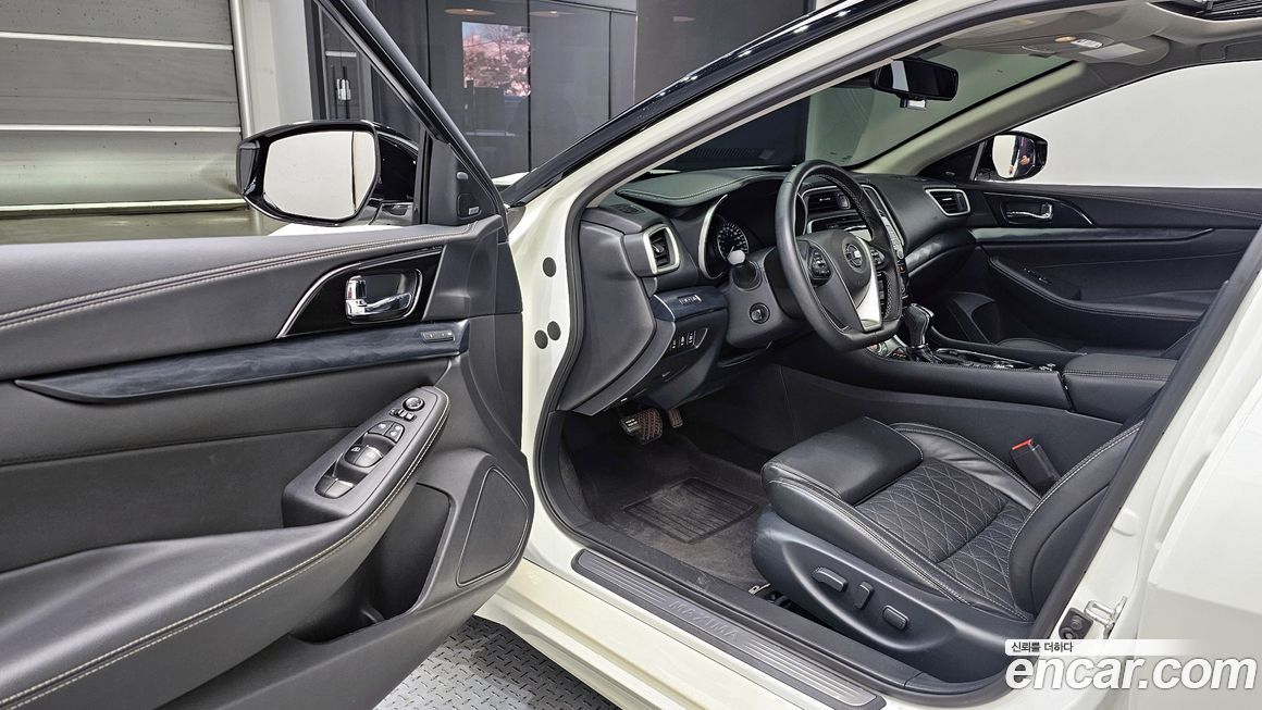 Nissan Maxima 2019