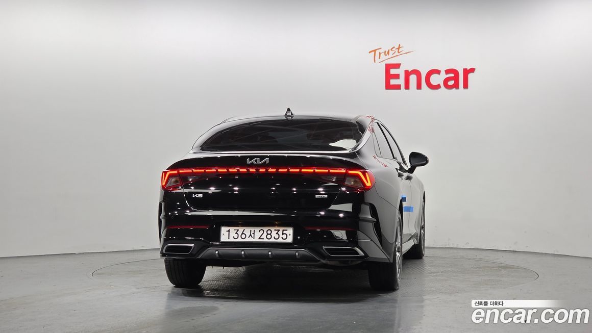 Kia K5 2023