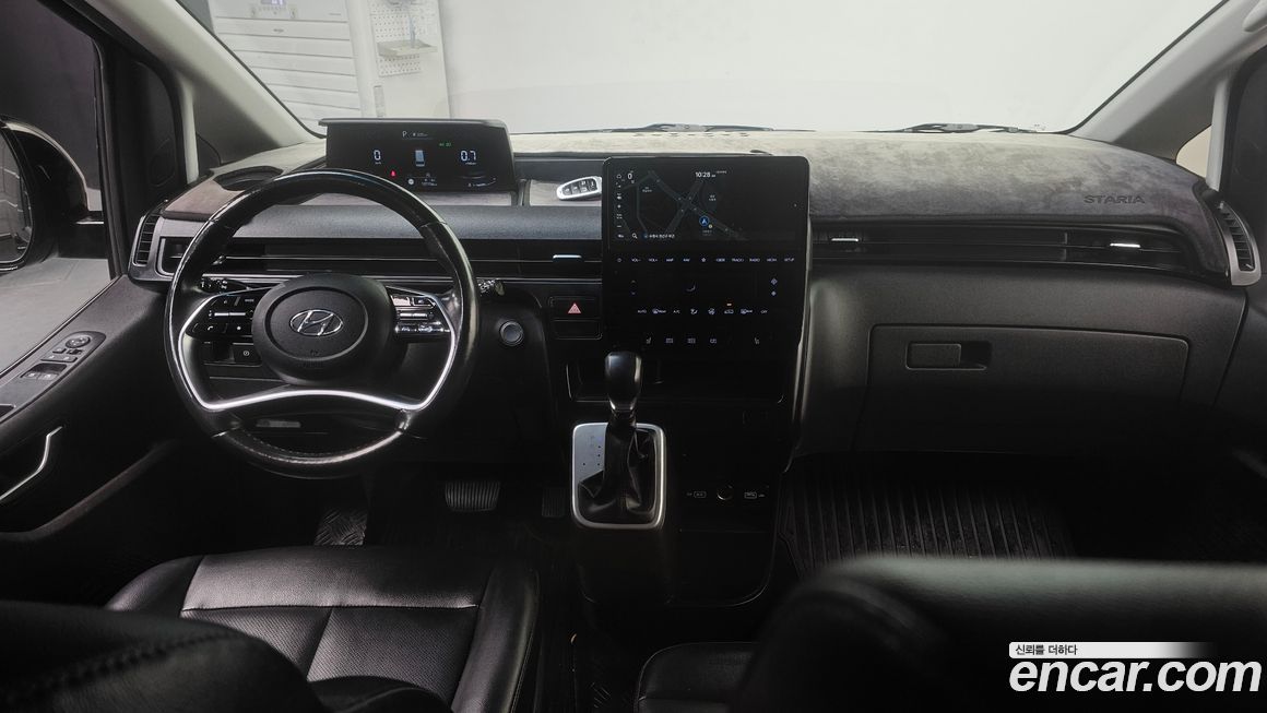 Hyundai Staria 2022