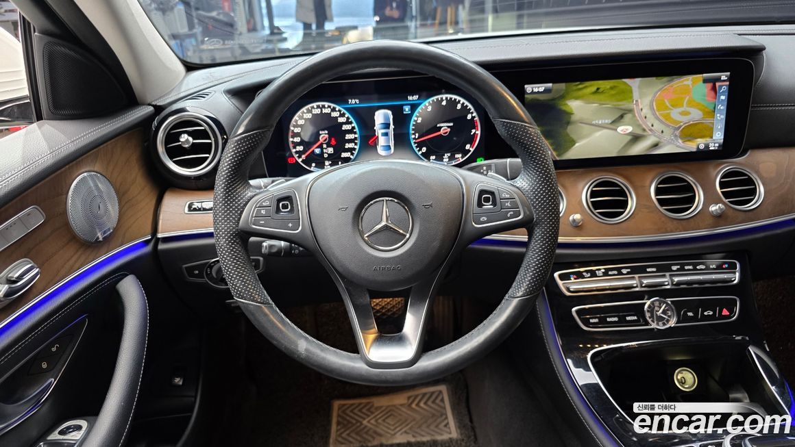 Mercedes-Benz E-Class 2018