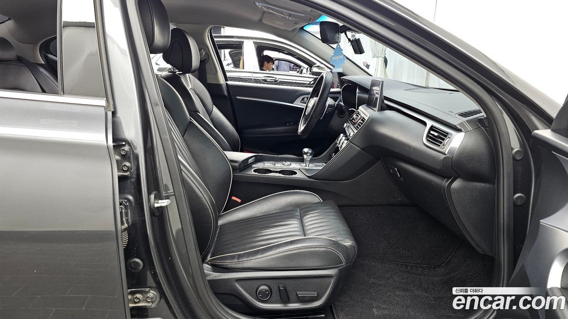 Genesis G70 2020