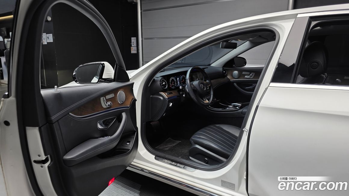 Mercedes-Benz E-Class 2018