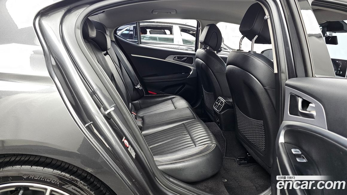Genesis G70 2020