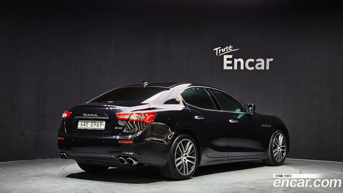 Maserati Ghibli 2016