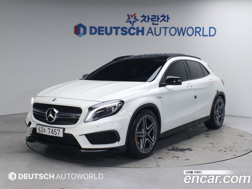 Mercedes-Benz GLA-Class 2015