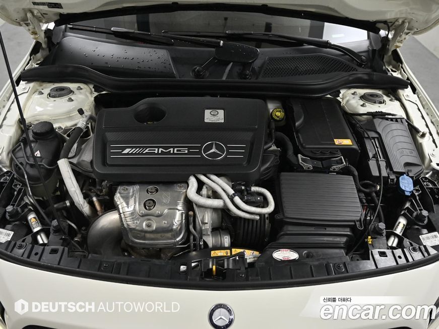 Mercedes-Benz GLA-Class 2015