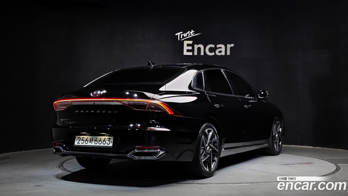 Hyundai Grandeur 2020