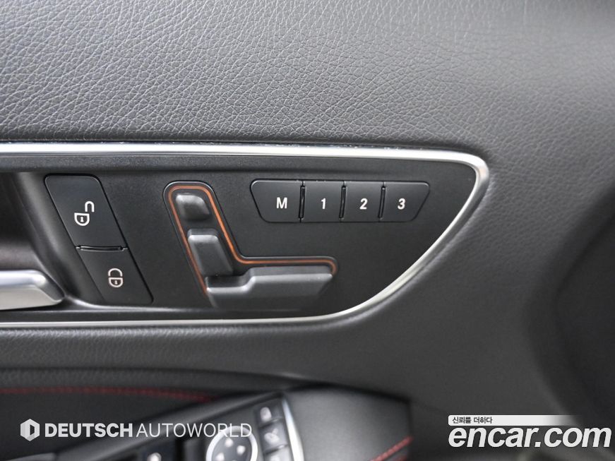 Mercedes-Benz GLA-Class 2015