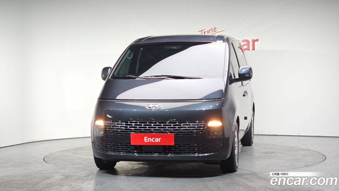 Hyundai Staria 2022