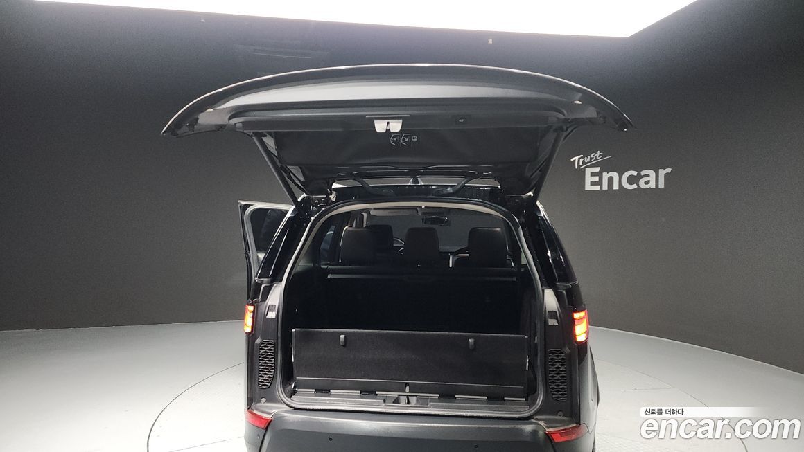 Land Rover Discovery 2017