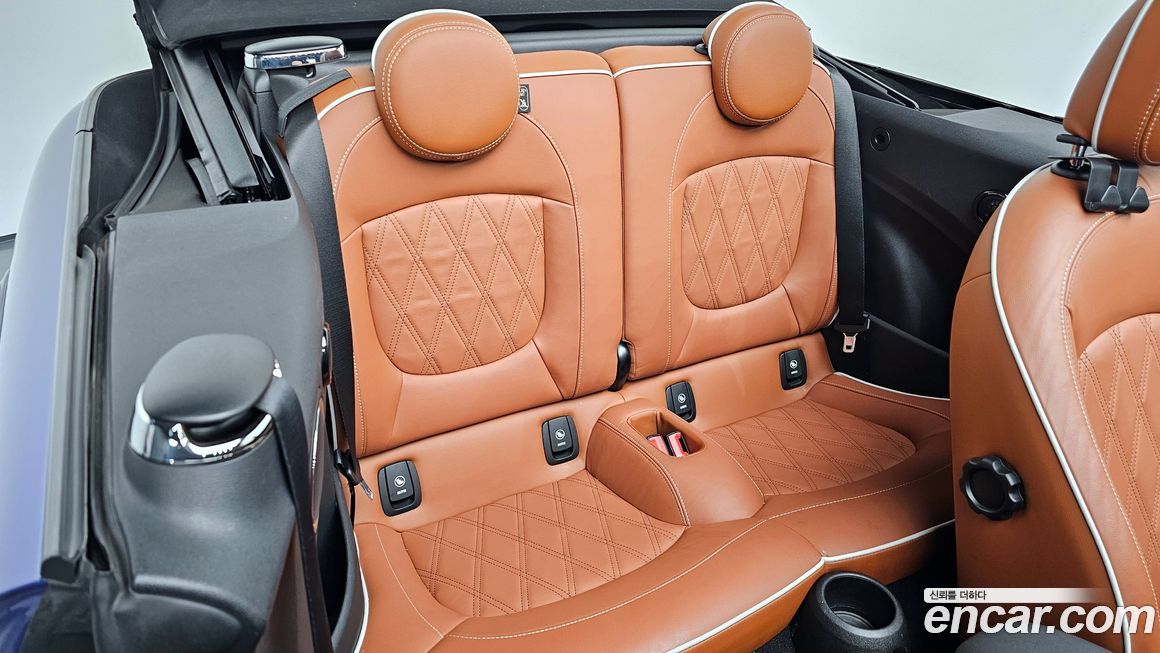 Mini Cooper Convertible 2020