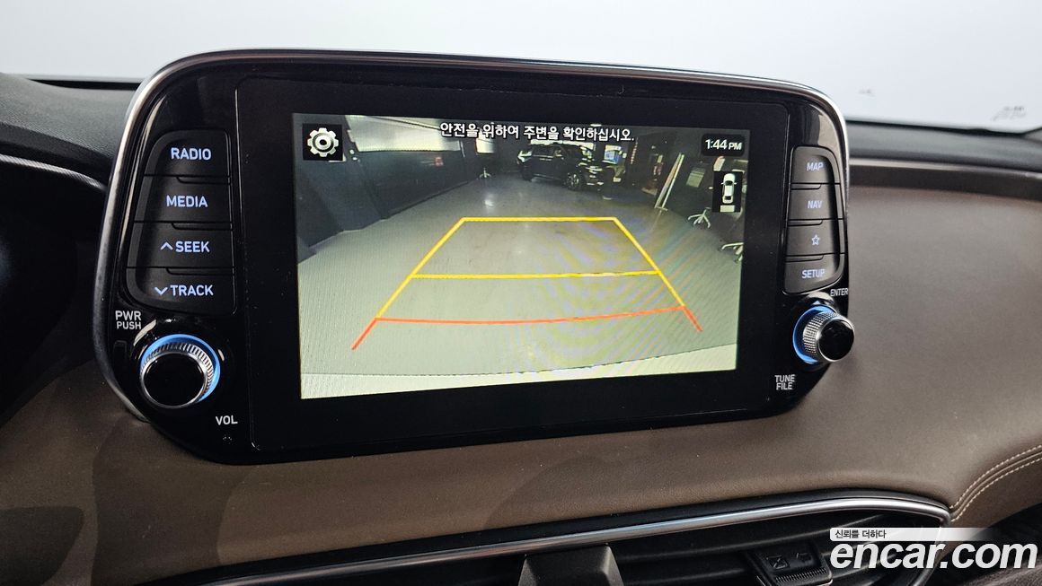 Hyundai Santafe 2020