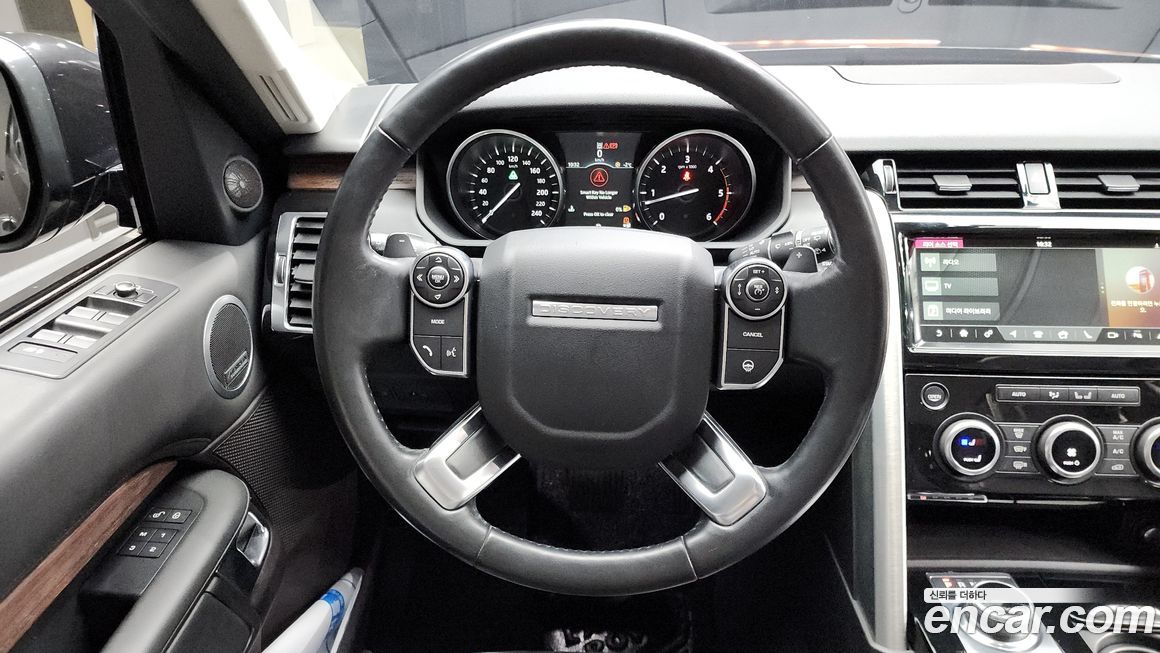 Land Rover Discovery 2017