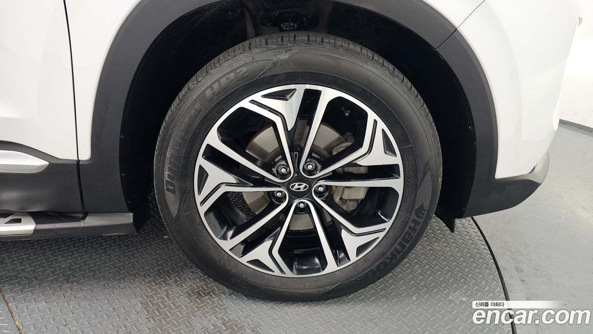 Hyundai Santafe 2020