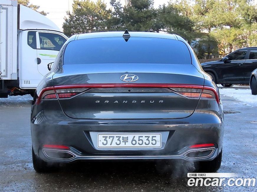 Hyundai Grandeur 2022