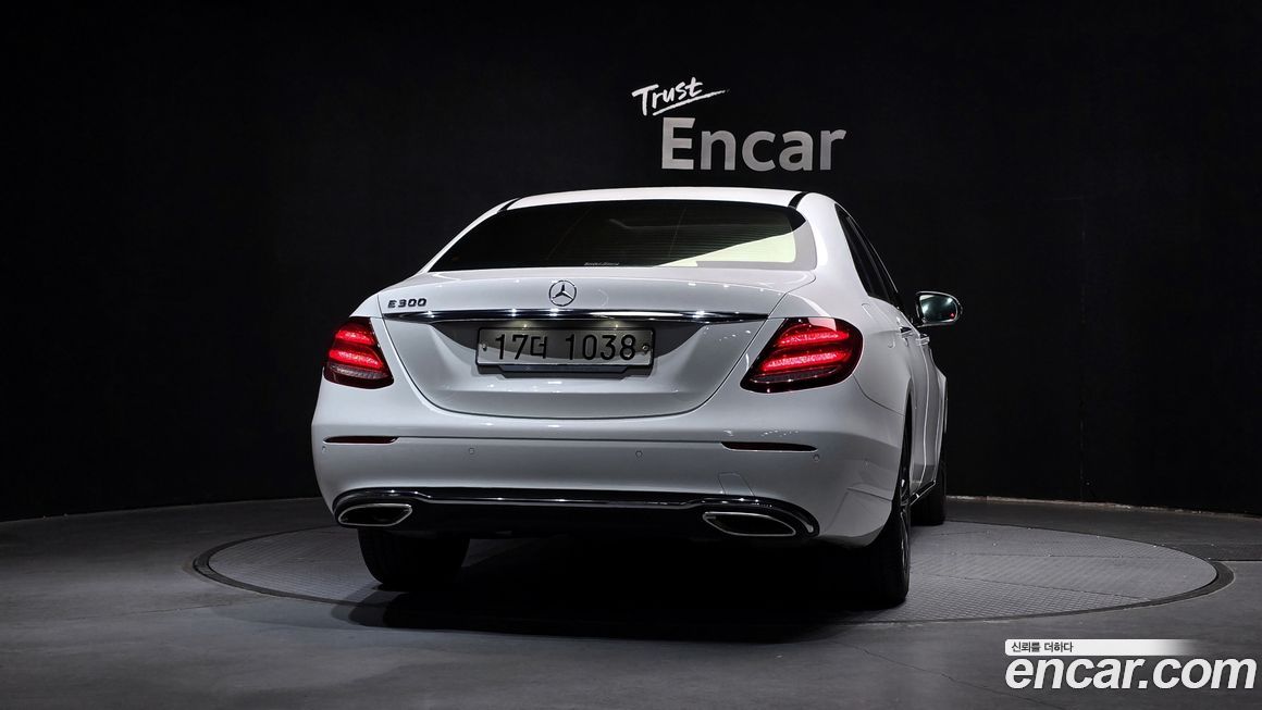 Mercedes-Benz E-Class 2018