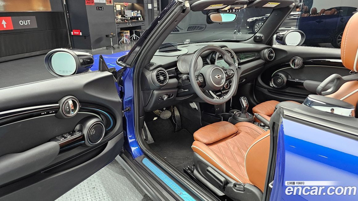 Mini Cooper Convertible 2020
