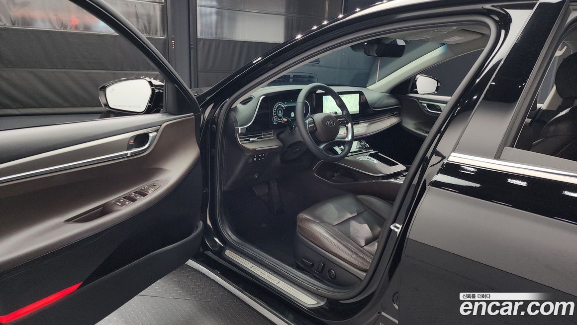 Hyundai Grandeur 2020