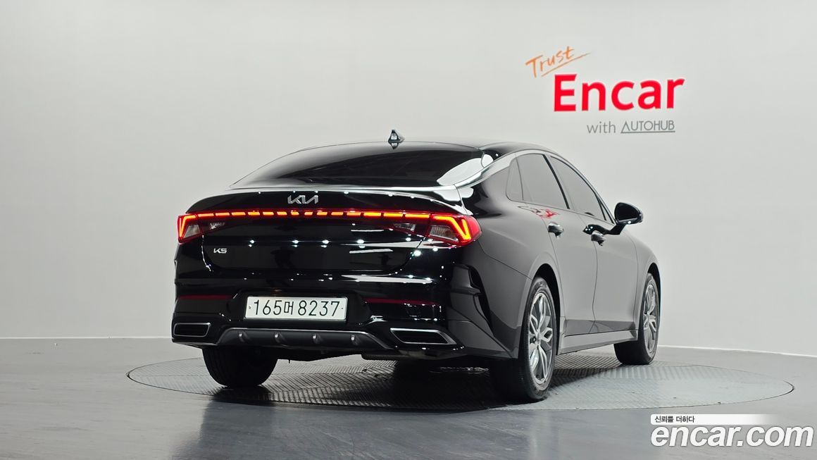 Kia K5 2023
