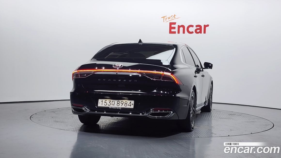 Hyundai Grandeur 2020