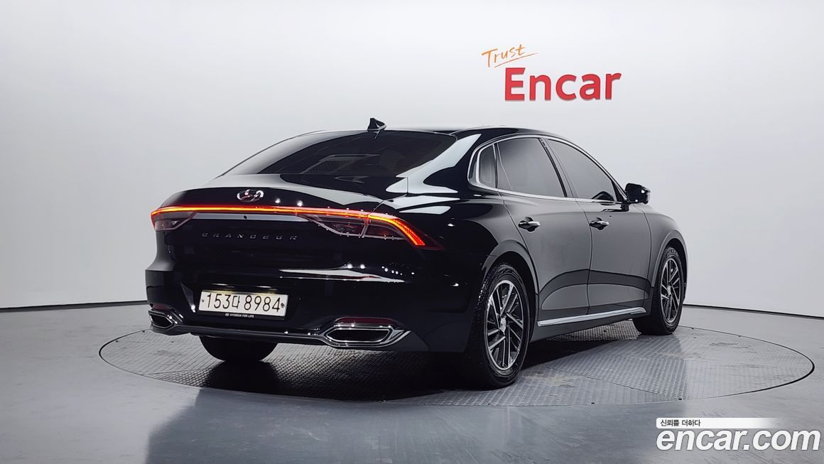 Hyundai Grandeur 2020