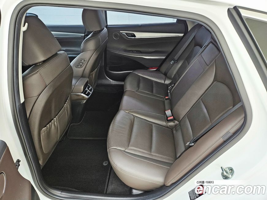 Hyundai Grandeur 2021