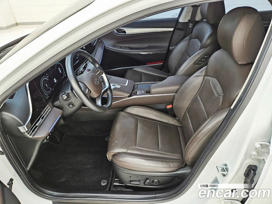 Hyundai Grandeur 2021