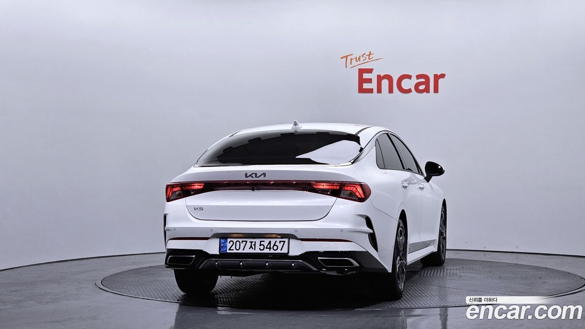 Kia K5 2023